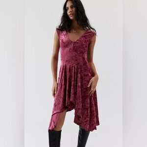 URBAN OUTFITTERS Corina Pastel Blue Velvet Midi Dress